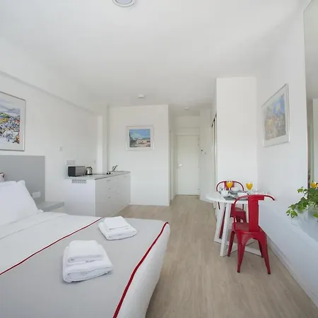 Kitieos Apartment *